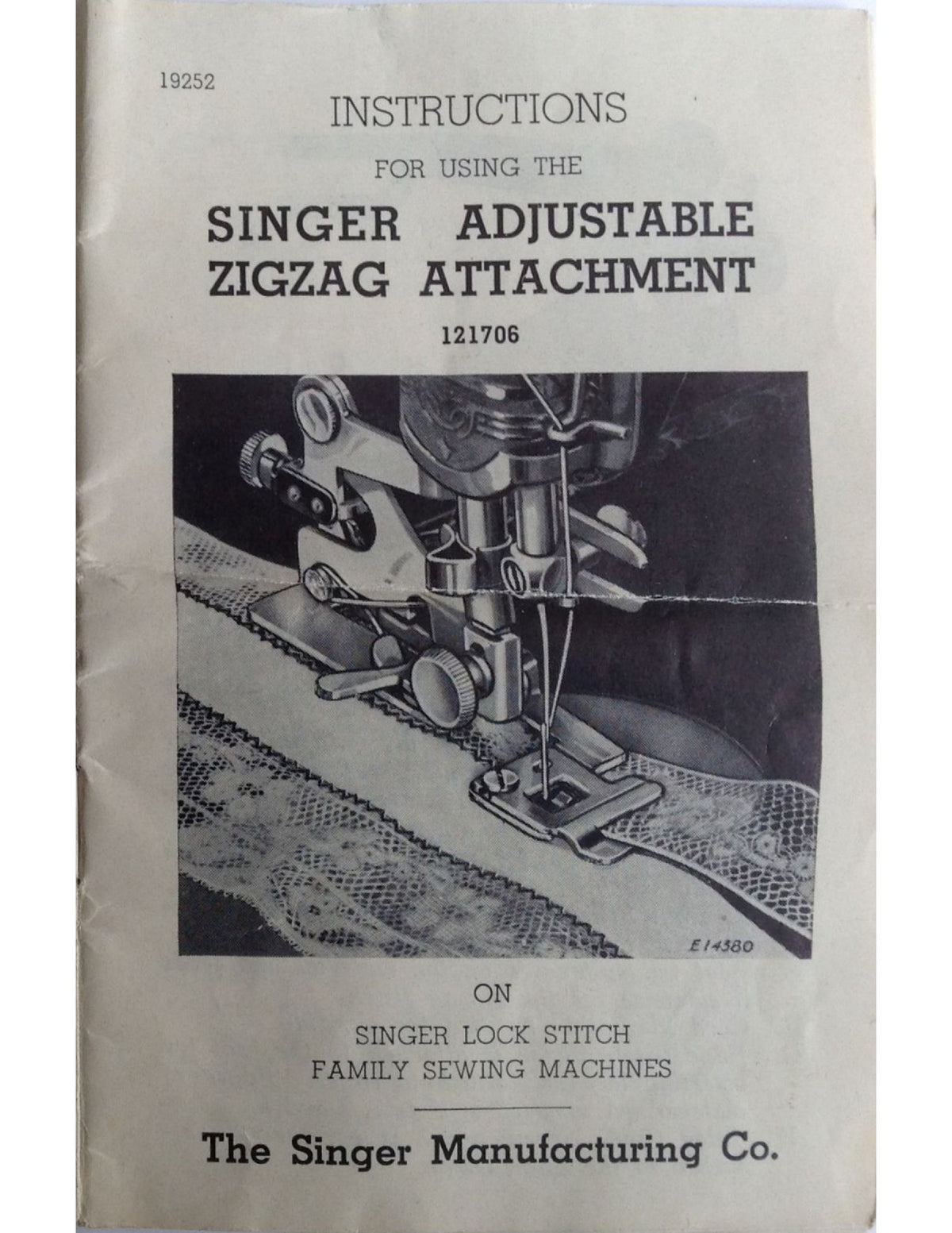 SINGER Adjustable Zigzag Attachment 121706 Instructions Manual 1939 - WIRE BOUND