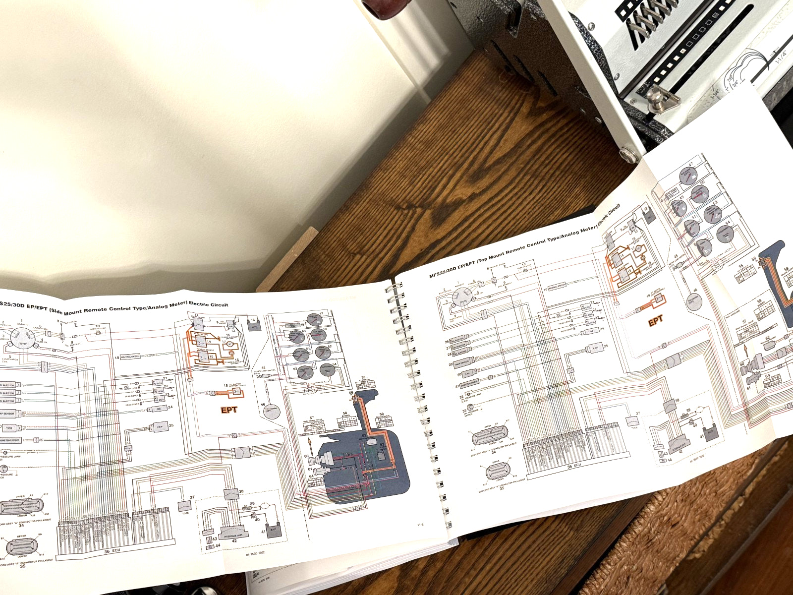 TOHAYSU 4 STROKE MFS 25D 30D SERVICE MANUAL- WIRE BOUND- TOUGH COVERS - FOLDOUTS