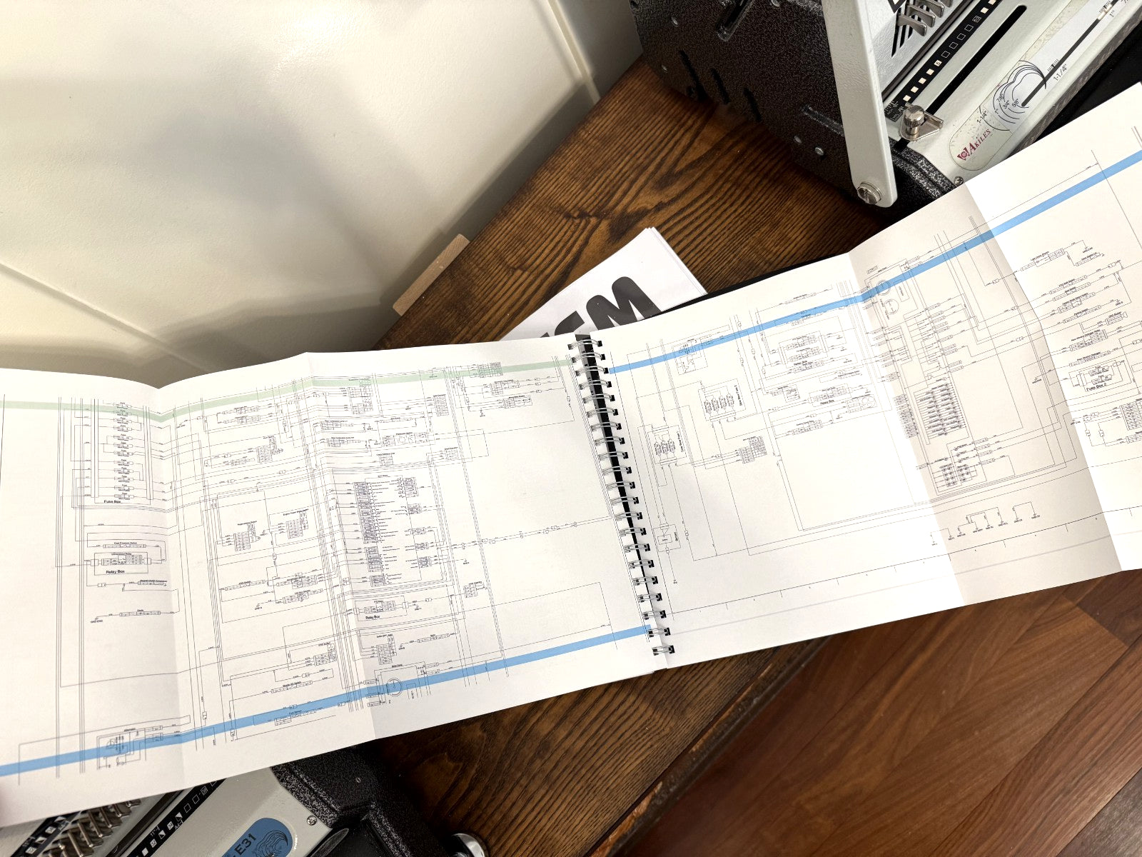 KUBOTA M8560 M9960 WORKSHOP MANUAL (718 PGS IN 2 VOLUMES) WIRE BOUND XL FOLDOUTS