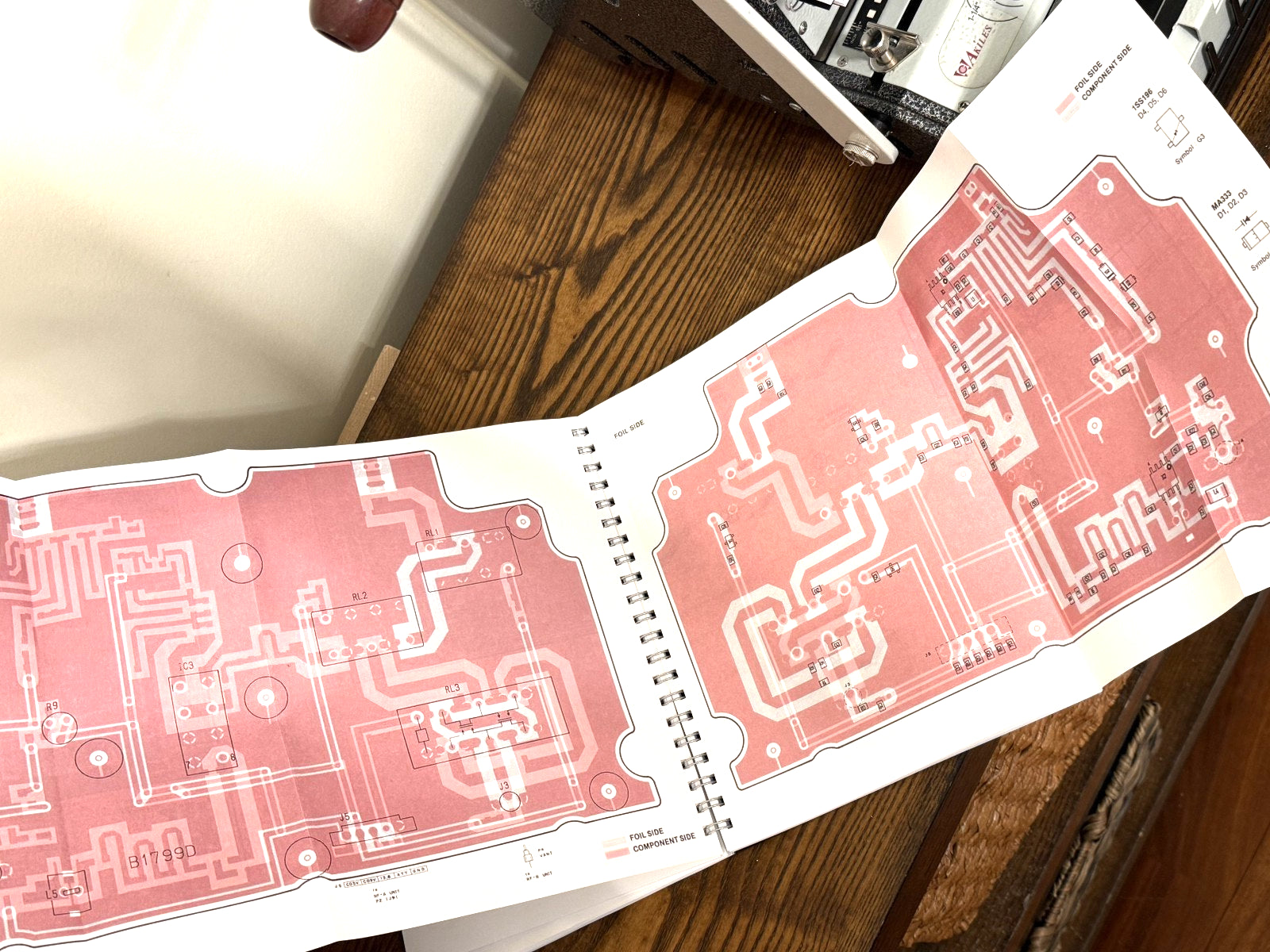 ICOM IC-R9000 IC-R9000L Receiver Service Manual - WIRE BOUND& COVERS - FOLDOUTS!